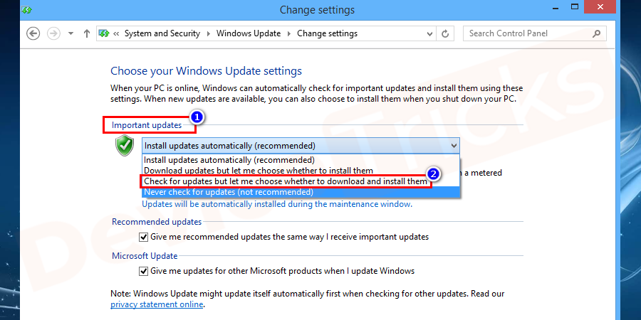 Now, click on ‘Important Updates’ menu and from the drop-down menu, select ‘Check for Updates but let me choose whether to download and install them’.